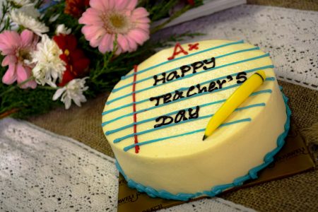 Study Theme Kids Cake - Customized Cakes in Lahore